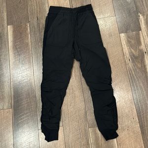 Lululemon Womens Joggers size 4